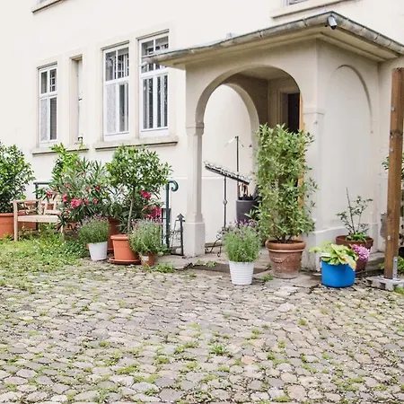 Villa12 *